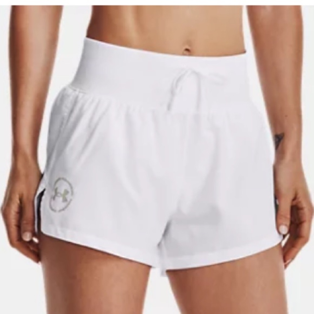 Under Armour UA Run Up The Pace 3" Shorts in White/Reflective